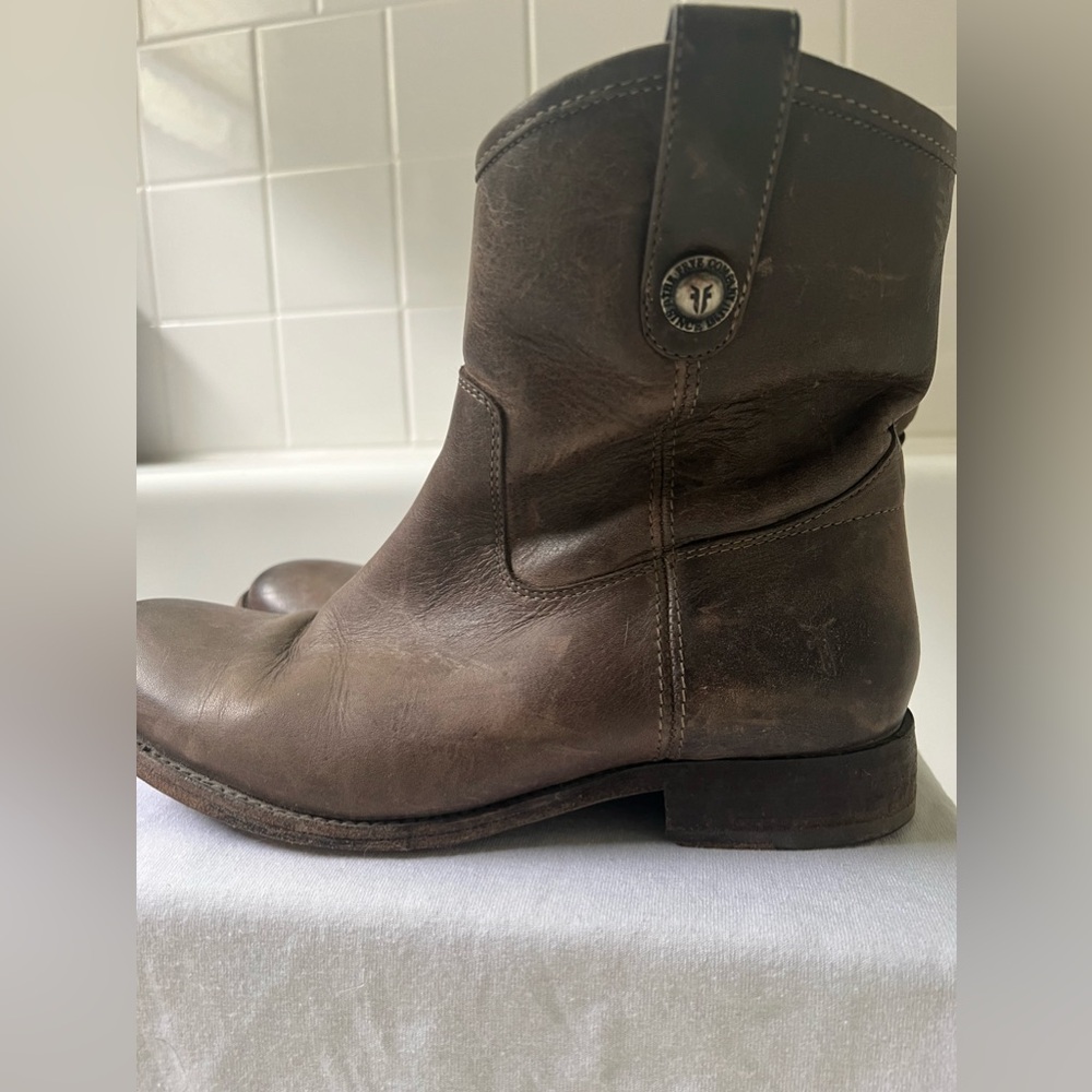 FRYE Ankle Boots
